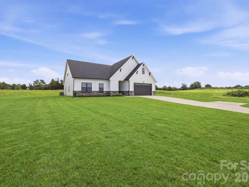 5432 Reepsville Road, Vale, NC 28168.  MLS# CAR4408169, YatesRealty ID 43746. 