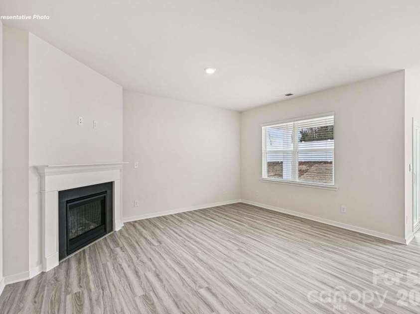 409 Frozen Dream Drive, Salisbury, NC 28147.  MLS# CAR4389369, YatesRealty ID 43748. 
