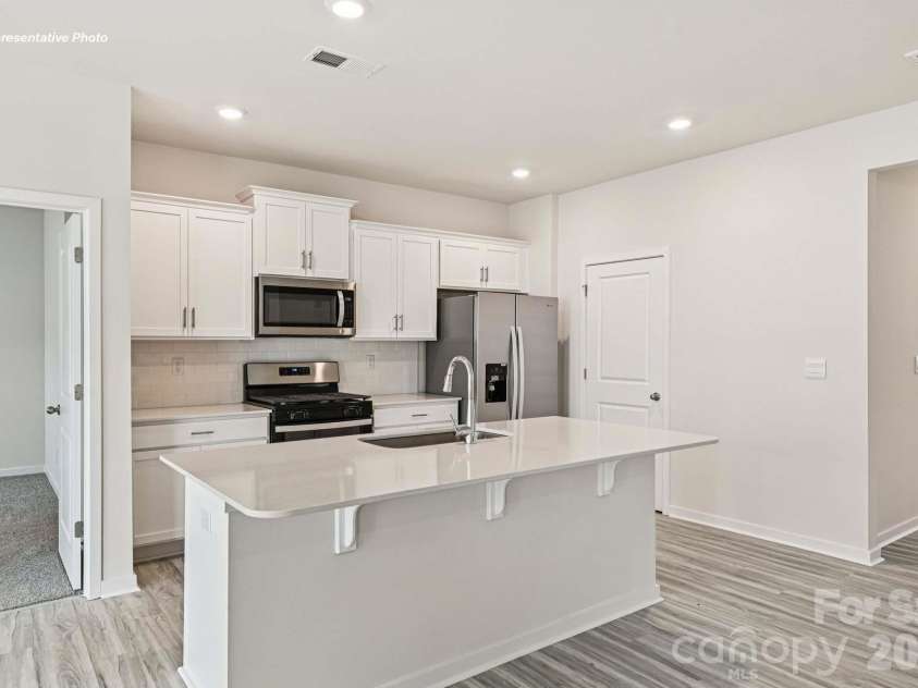 409 Frozen Dream Drive, Salisbury, NC 28147.  MLS# CAR4389369, YatesRealty ID 43748. 
