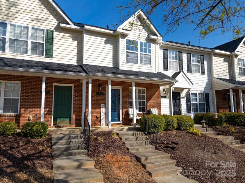 107 Forester Street, Mooresville, NC 28117.  MLS# CAR4241851, YatesRealty ID 4375. 
