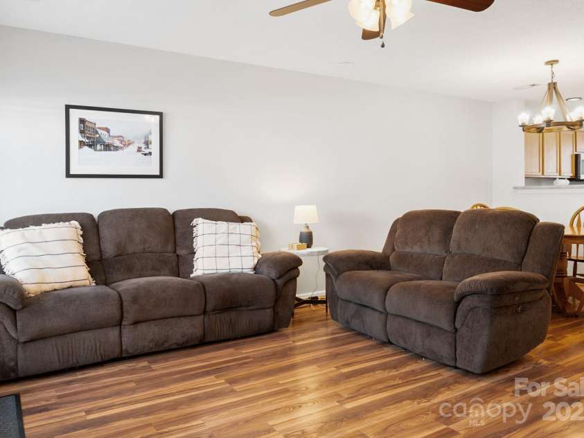 107 Forester Street, Mooresville, NC 28117.  MLS# CAR4241851, YatesRealty ID 4375. 