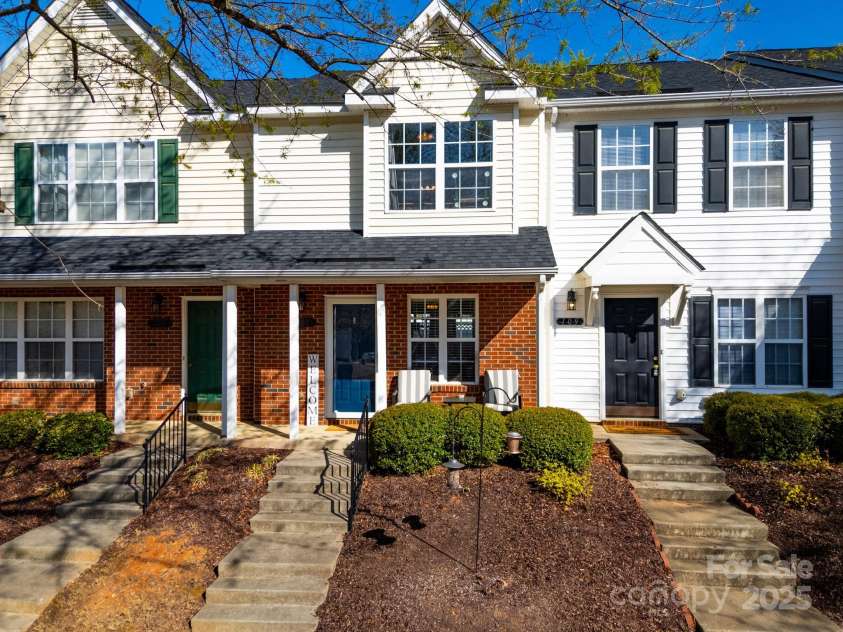 107 Forester Street, Mooresville, NC 28117.  MLS# CAR4241851, YatesRealty ID 4375. Welcome to 107 Forester Drive