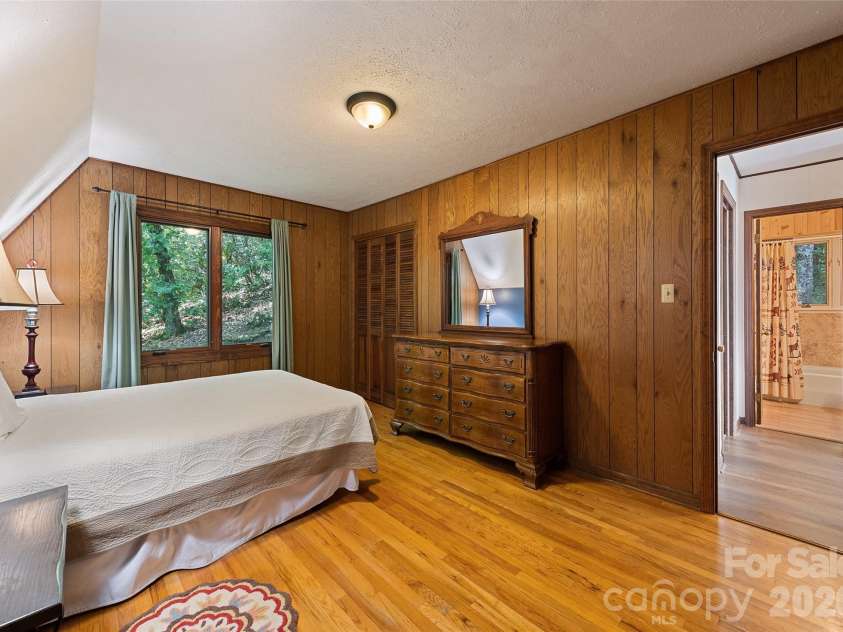 350 Quail Ridge Drive, Maggie Valley, NC 28751.  MLS# CAR4413797, YatesRealty ID 43752. 