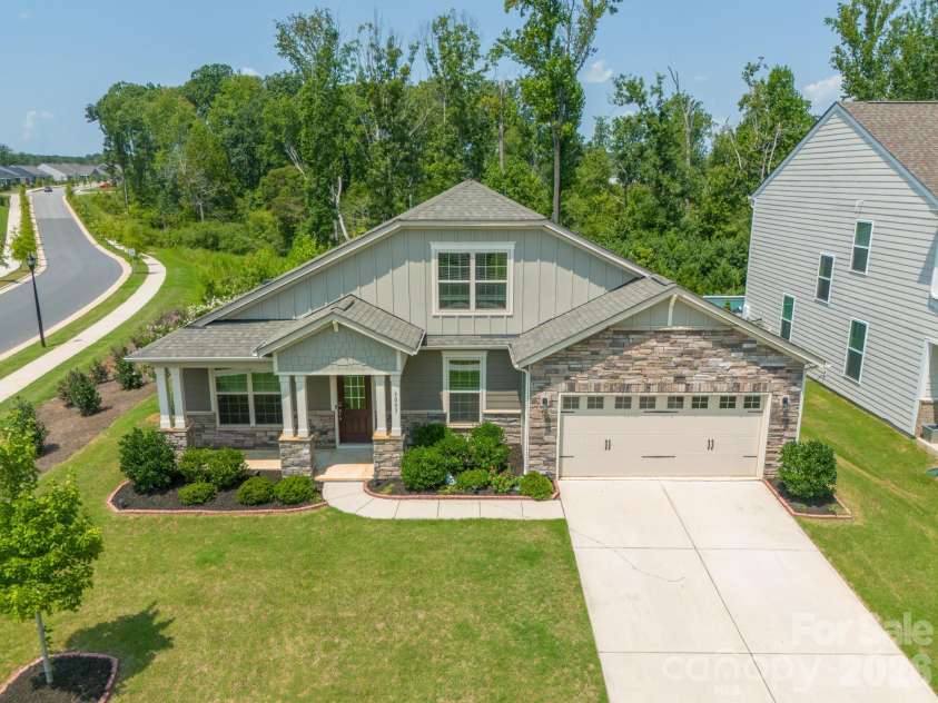 3003 Eagle Ridge Lane, Indian Trail, NC 28079.  MLS# CAR4408635, YatesRealty ID 43753. 