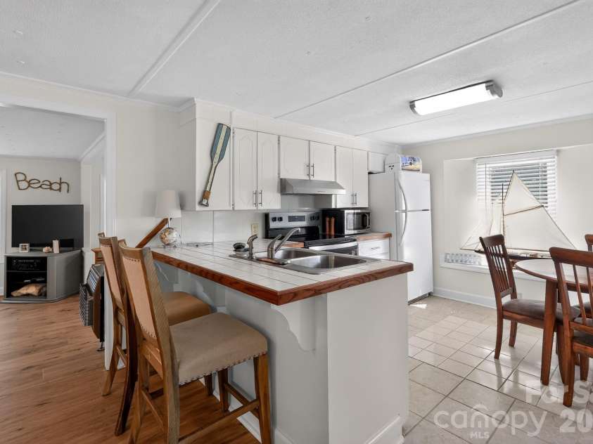 1742 Hideaway Road, Ocean Isle, NC 28469.  MLS# CAR4414117, YatesRealty ID 43754. 