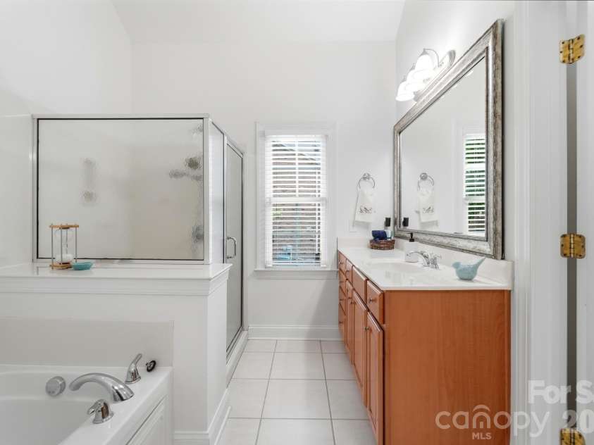 1244 Waynewood Drive, Waxhaw, NC 28173.  MLS# CAR4409529, YatesRealty ID 43755. 
