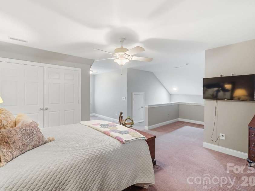 1244 Waynewood Drive, Waxhaw, NC 28173.  MLS# CAR4409529, YatesRealty ID 43755. 