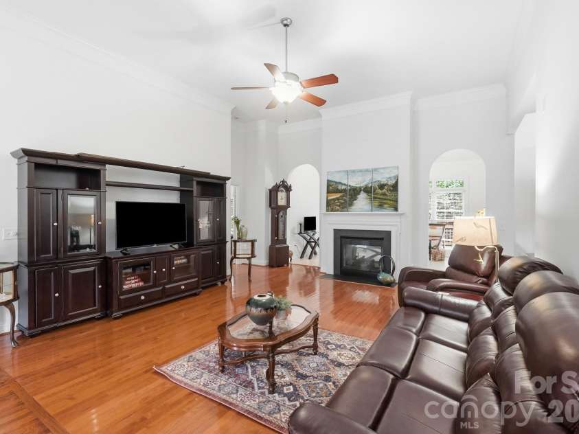 1244 Waynewood Drive, Waxhaw, NC 28173.  MLS# CAR4409529, YatesRealty ID 43755. 