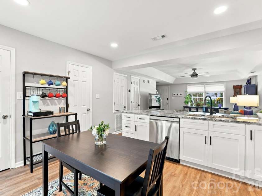 112 Joshua Case Court, Fort Mill, SC 29715.  MLS# CAR4407649, YatesRealty ID 43756. 