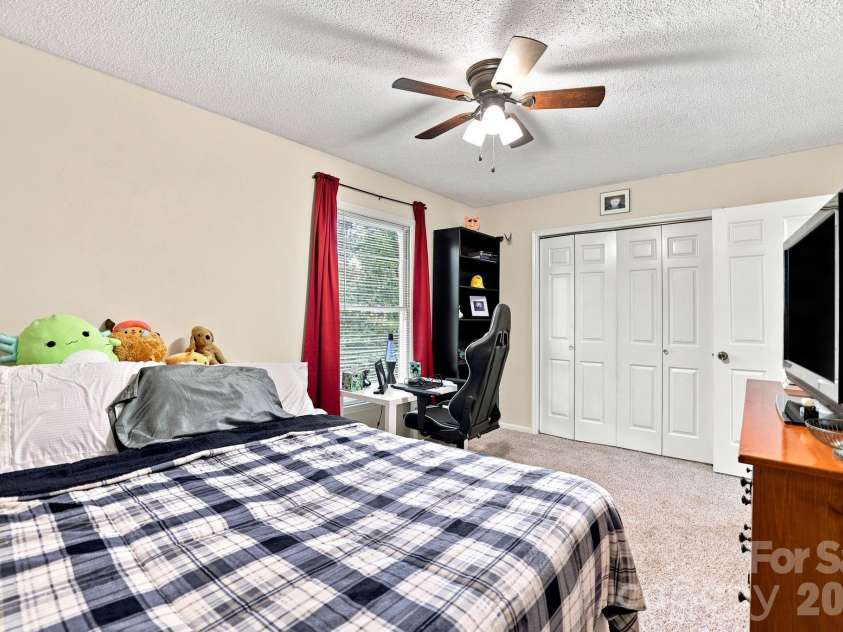 112 Joshua Case Court, Fort Mill, SC 29715.  MLS# CAR4407649, YatesRealty ID 43756. 
