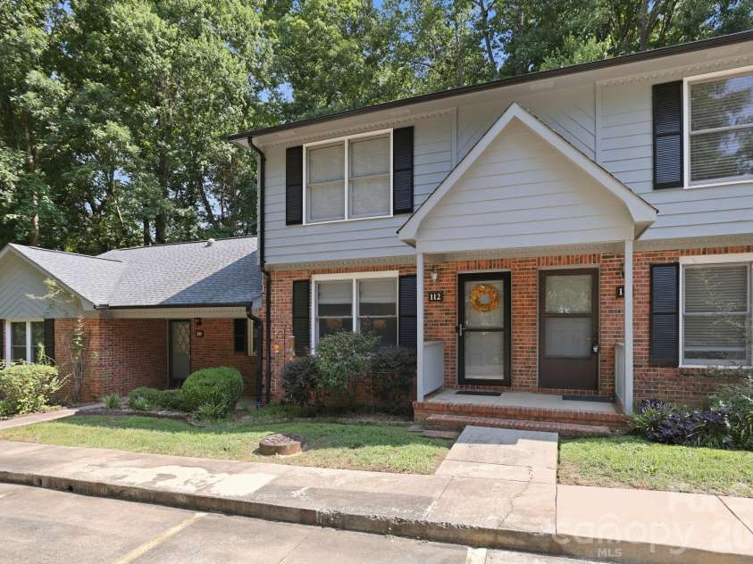 112 Joshua Case Court, Fort Mill, SC 29715.  MLS# CAR4407649, YatesRealty ID 43756. 