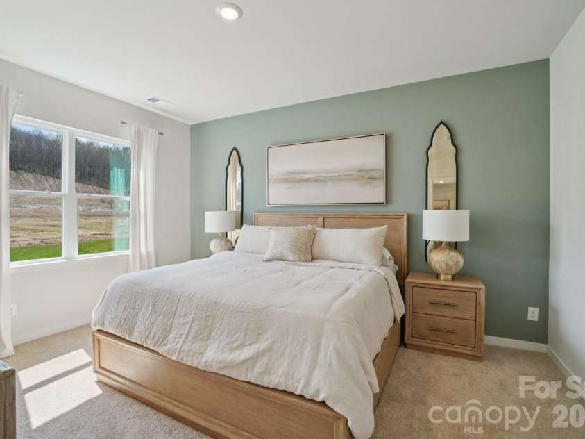 73 Laurel Pointe Drive, Waynesville, NC 28785.  MLS# CAR4411576, YatesRealty ID 43759. Photos are representative