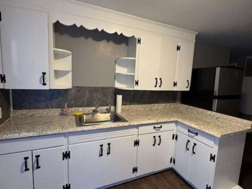 3309 Clarence Towery Circle, Hildebran, NC 28637.  MLS# CAR4352691, YatesRealty ID 4376. Kitchen