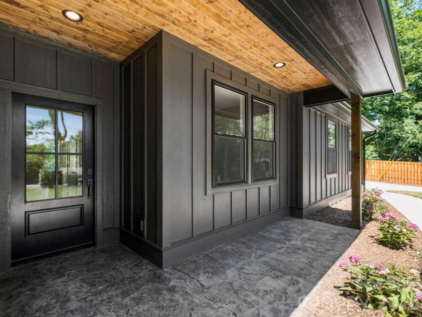 229 Asbury Road, Candler, NC 28715.  MLS# CAR4413275, YatesRealty ID 43761. Front Porch
