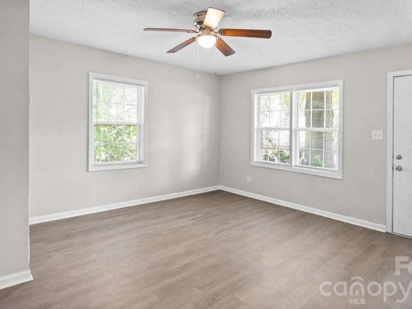 1501 Madison Street, Gastonia, NC 28052.  MLS# CAR4412911, YatesRealty ID 43762. 
