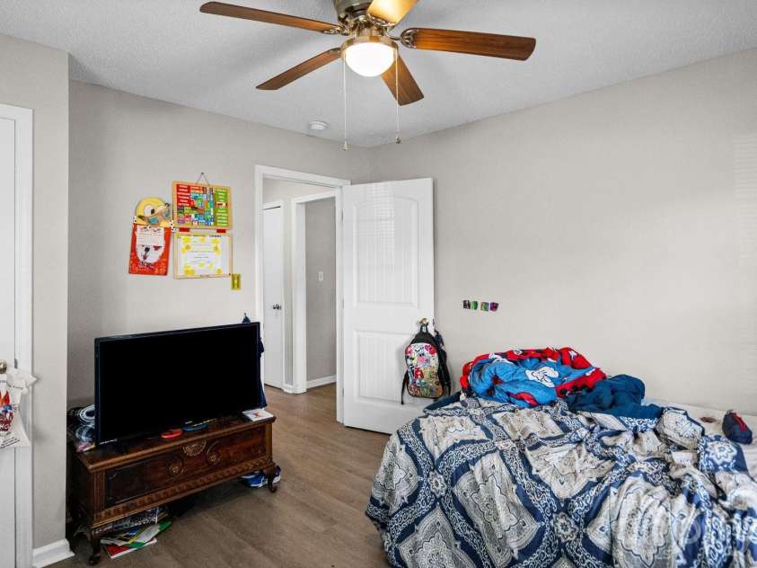 1501 Madison Street, Gastonia, NC 28052.  MLS# CAR4412911, YatesRealty ID 43762. 