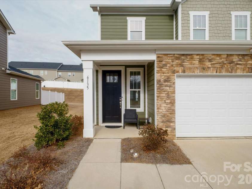 6135 Snowy Egret Avenue, Charlotte, NC 28214.  MLS# CAR4411649, YatesRealty ID 43763. 