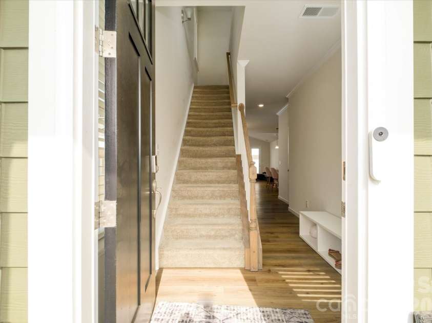 6135 Snowy Egret Avenue, Charlotte, NC 28214.  MLS# CAR4411649, YatesRealty ID 43763. 