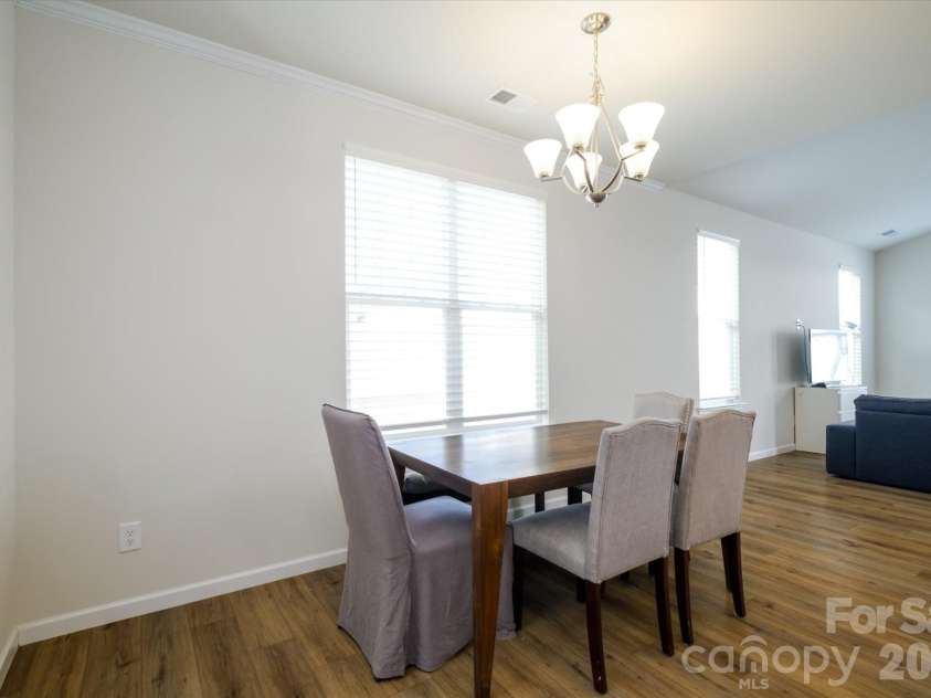 6135 Snowy Egret Avenue, Charlotte, NC 28214.  MLS# CAR4411649, YatesRealty ID 43763. 