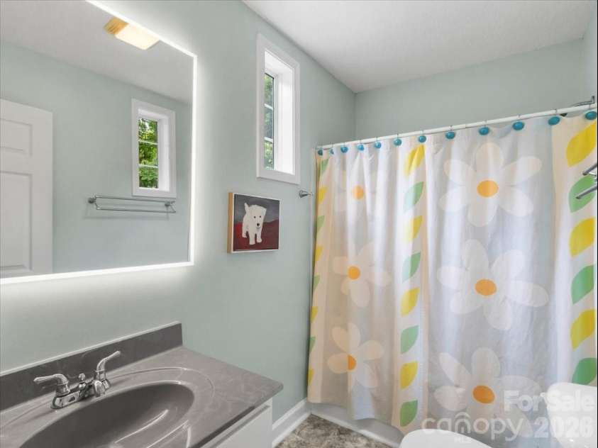 386 Madison Heights Drive, Marshall, NC 28753.  MLS# CAR4411731, YatesRealty ID 43767. Bathroom- Upper level