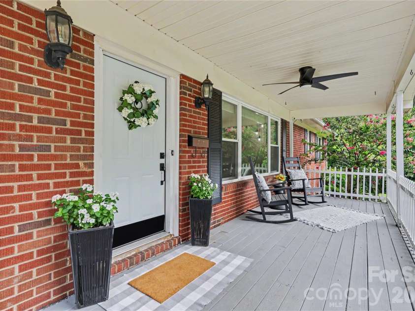163 Madison Avenue, Concord, NC 28025.  MLS# CAR4408545, YatesRealty ID 43768. 