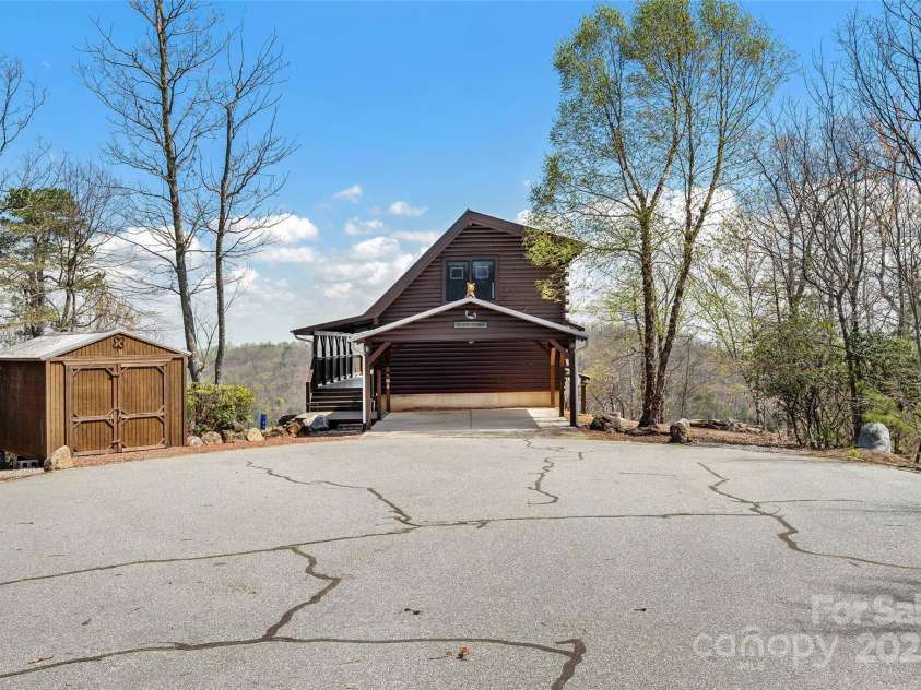 169 Gorge Drive, Bostic, NC 28018.  MLS# CAR4229159, YatesRealty ID 4377. 