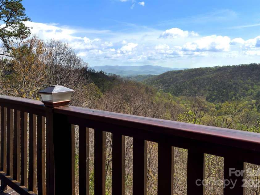 169 Gorge Drive, Bostic, NC 28018.  MLS# CAR4229159, YatesRealty ID 4377. 