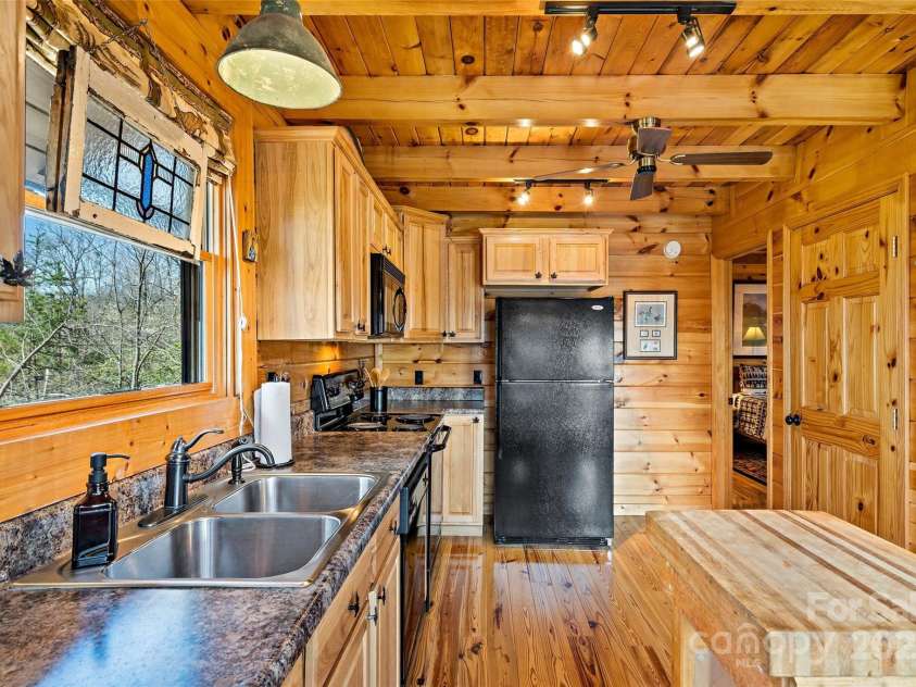 169 Gorge Drive, Bostic, NC 28018.  MLS# CAR4229159, YatesRealty ID 4377. 