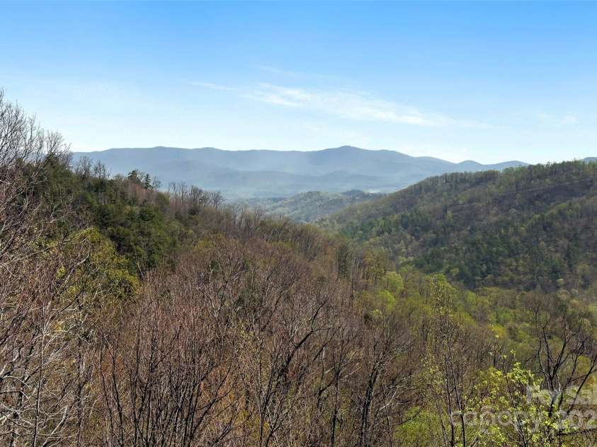 169 Gorge Drive, Bostic, NC 28018.  MLS# CAR4229159, YatesRealty ID 4377. 