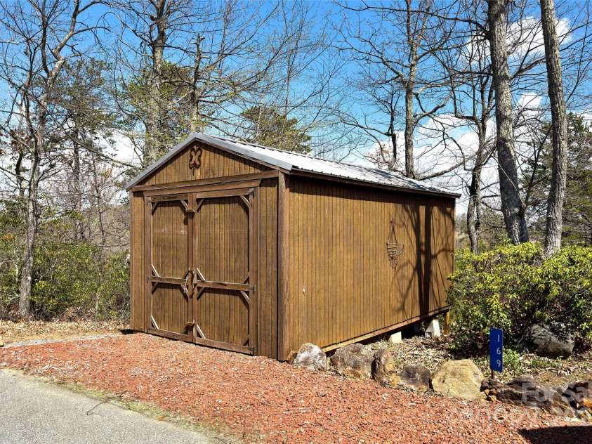 169 Gorge Drive, Bostic, NC 28018.  MLS# CAR4229159, YatesRealty ID 4377. 