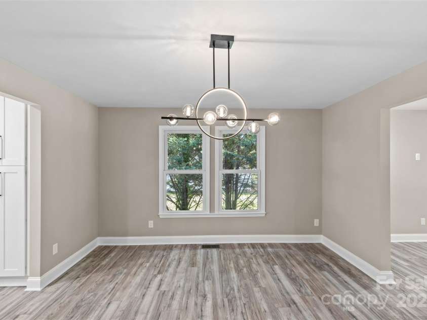 933 Old Charlotte Road, Concord, NC 28027.  MLS# CAR4306384, YatesRealty ID 4377. 