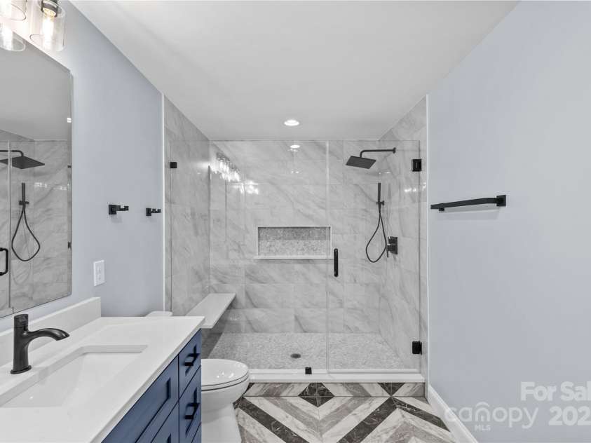 933 Old Charlotte Road, Concord, NC 28027.  MLS# CAR4306384, YatesRealty ID 4377. 