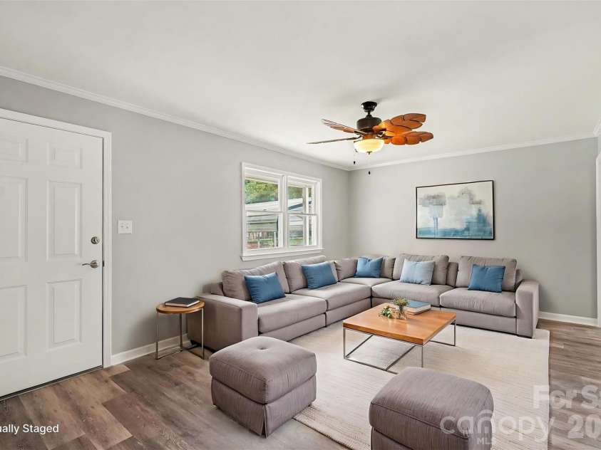 1333 Washington Lane, Kannapolis, NC 28083.  MLS# CAR4414027, YatesRealty ID 43770. Living room - virtually Staged