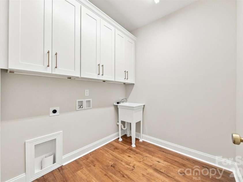 5317 Shoreline Way, Granite Falls, NC 28630.  MLS# CAR4412519, YatesRealty ID 43773. 