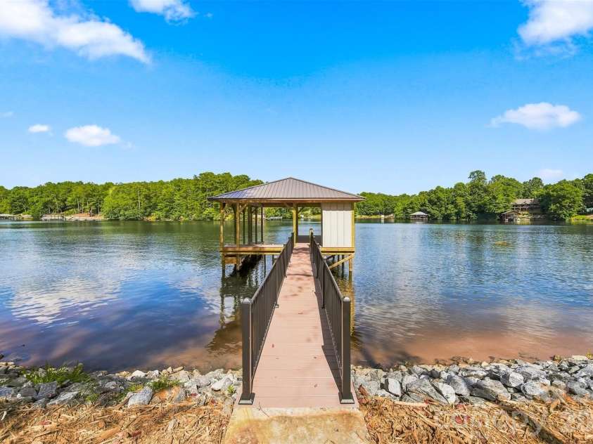 5317 Shoreline Way, Granite Falls, NC 28630.  MLS# CAR4412519, YatesRealty ID 43773. 