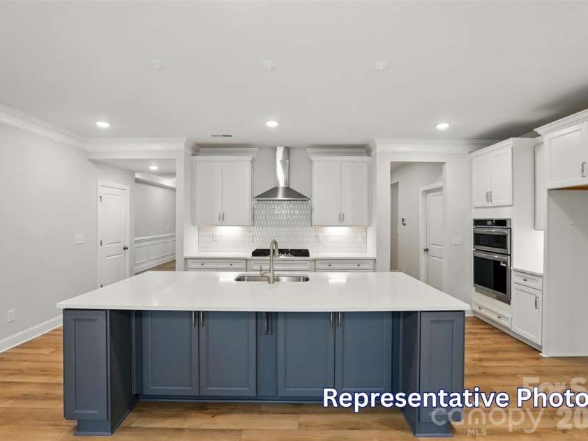 4007 Cedar Falls Drive, Waxhaw, NC 28173.  MLS# CAR4413669, YatesRealty ID 43774. 