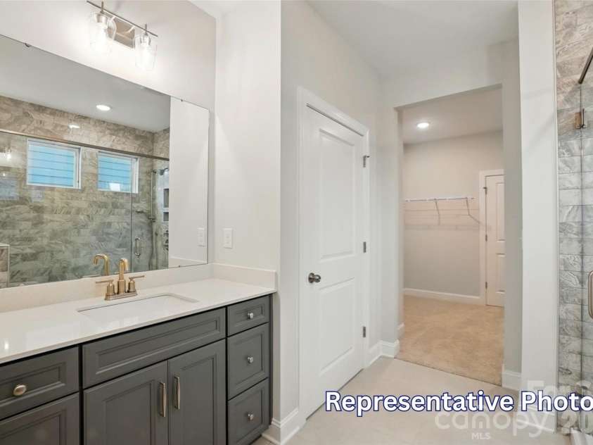 4007 Cedar Falls Drive, Waxhaw, NC 28173.  MLS# CAR4413669, YatesRealty ID 43774. 