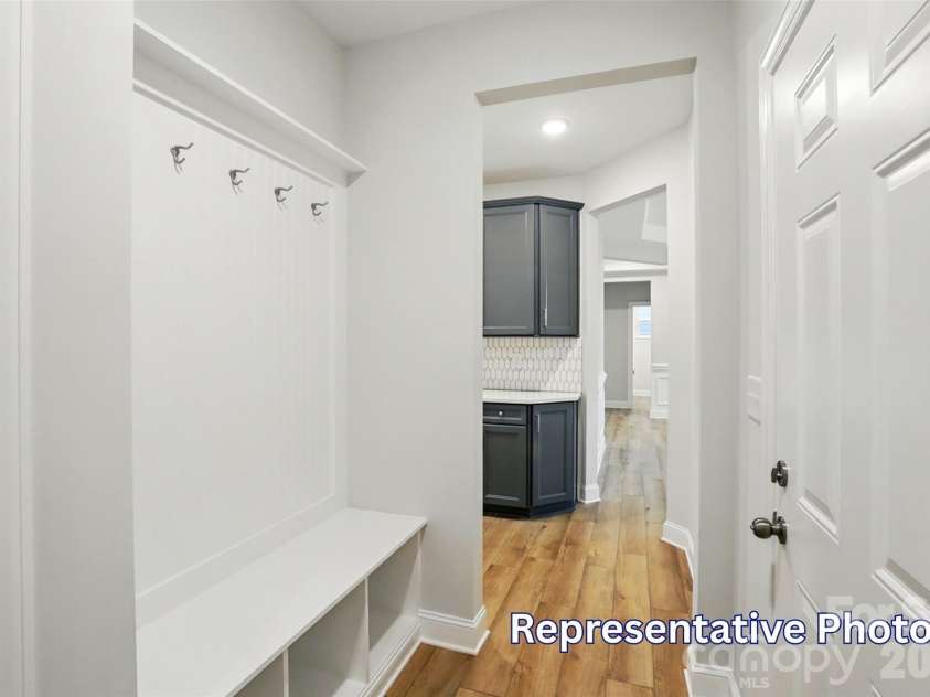 4007 Cedar Falls Drive, Waxhaw, NC 28173.  MLS# CAR4413669, YatesRealty ID 43774. 