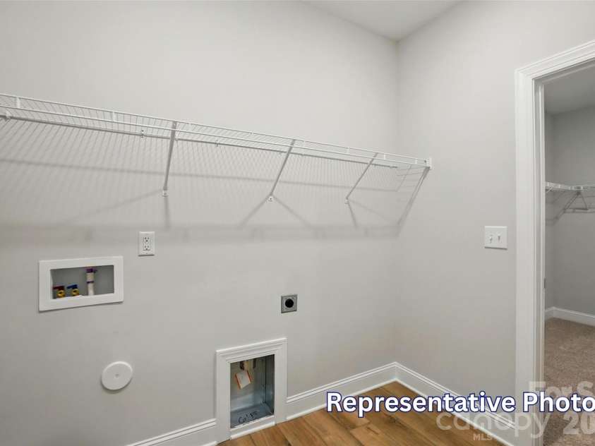 4007 Cedar Falls Drive, Waxhaw, NC 28173.  MLS# CAR4413669, YatesRealty ID 43774. 