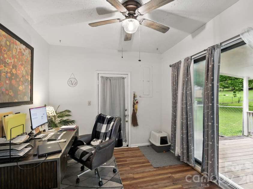 409 Cottrell Hill Road, Lenoir, NC 28645.  MLS# CAR4414277, YatesRealty ID 43775. 