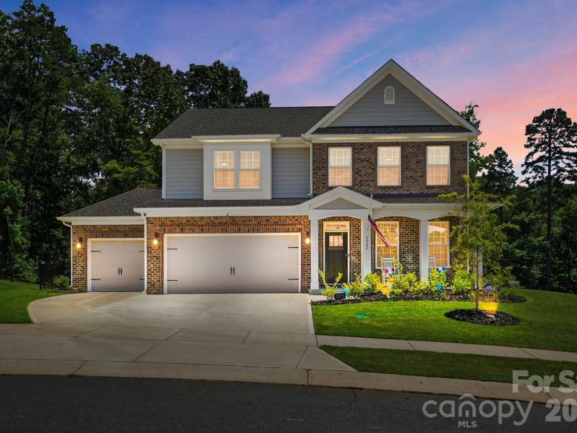 6042 Sylvan Drive, Denver, NC 28037.  MLS# CAR4395764, YatesRealty ID 43776. 