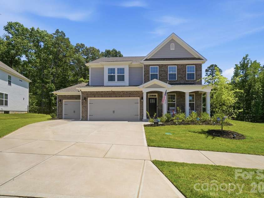 6042 Sylvan Drive, Denver, NC 28037.  MLS# CAR4395764, YatesRealty ID 43776. 
