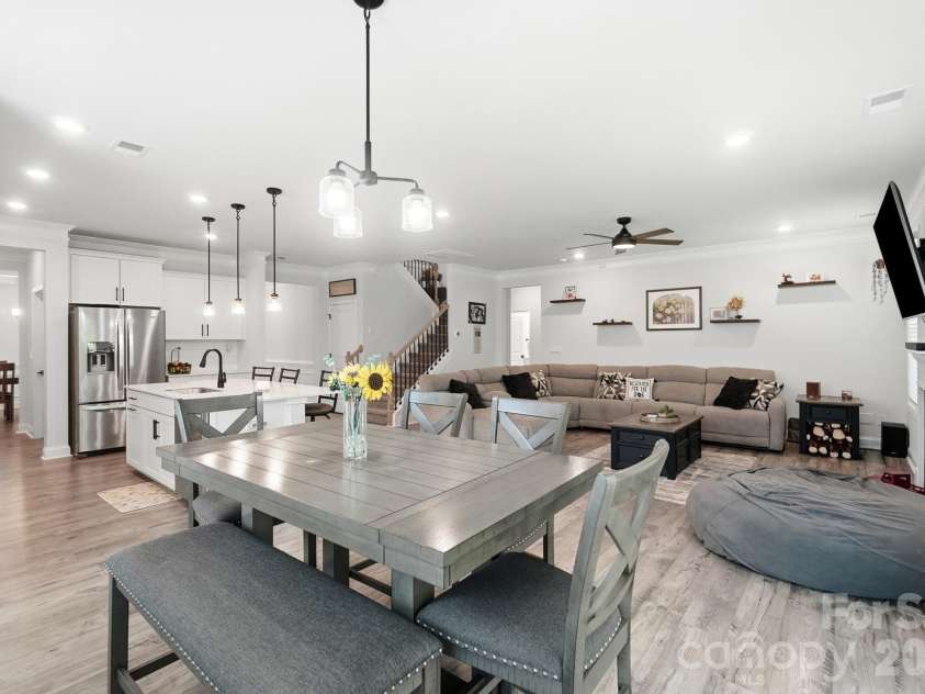 6042 Sylvan Drive, Denver, NC 28037.  MLS# CAR4395764, YatesRealty ID 43776. 