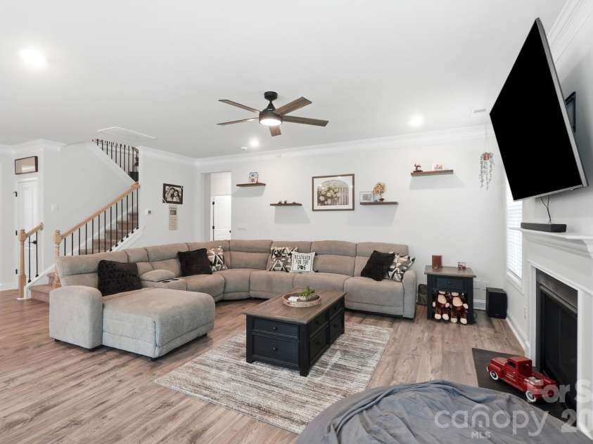 6042 Sylvan Drive, Denver, NC 28037.  MLS# CAR4395764, YatesRealty ID 43776. 