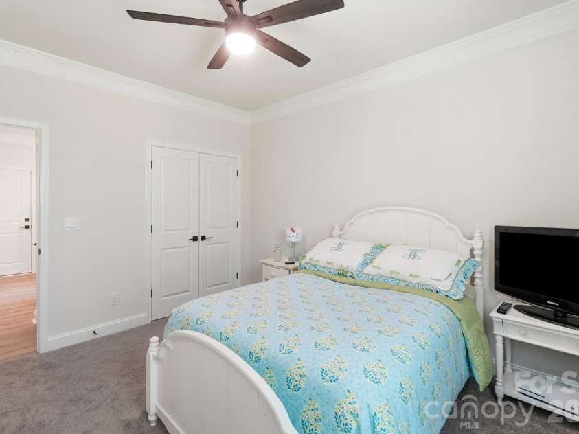 6042 Sylvan Drive, Denver, NC 28037.  MLS# CAR4395764, YatesRealty ID 43776. 