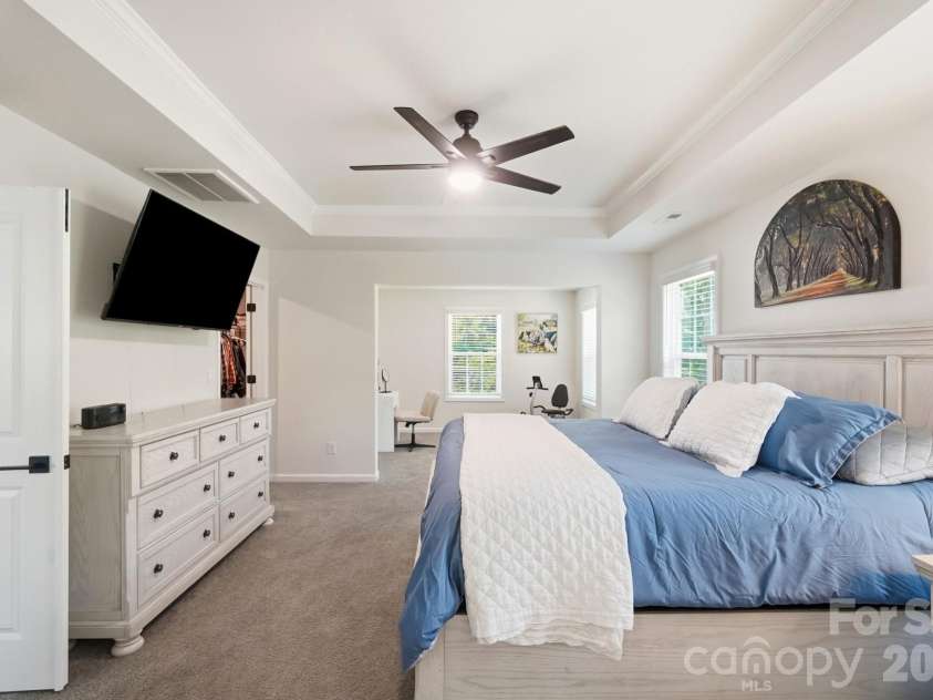 6042 Sylvan Drive, Denver, NC 28037.  MLS# CAR4395764, YatesRealty ID 43776. 