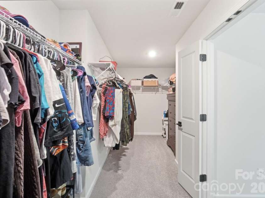 6042 Sylvan Drive, Denver, NC 28037.  MLS# CAR4395764, YatesRealty ID 43776. 
