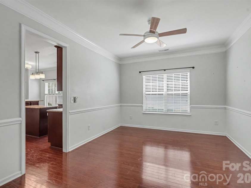 5813 Parkstone Drive, Matthews, NC 28104.  MLS# CAR4408106, YatesRealty ID 43779. 