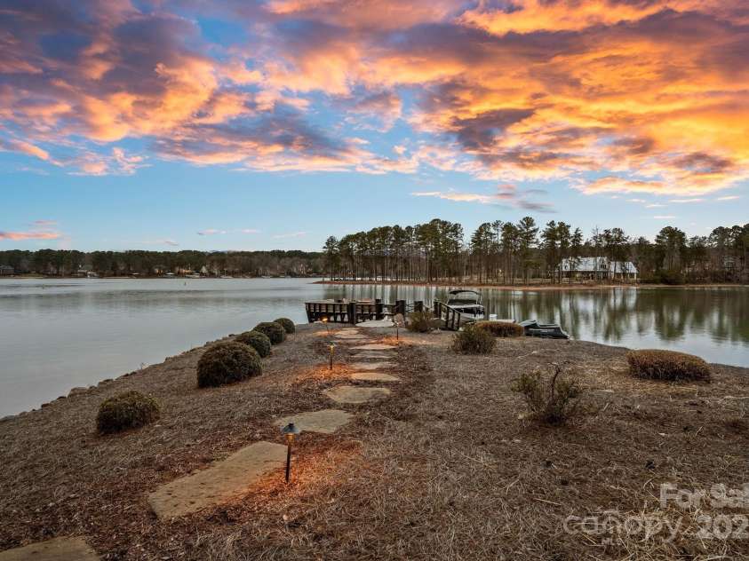 130 Brick Kiln Way, Mooresville, NC 28117.  MLS# CAR4232035, YatesRealty ID 4378. 
