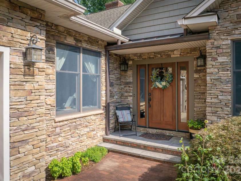 1831 Sandy Cove Drive, Morganton, NC 28655.  MLS# CAR4303843, YatesRealty ID 4378. 